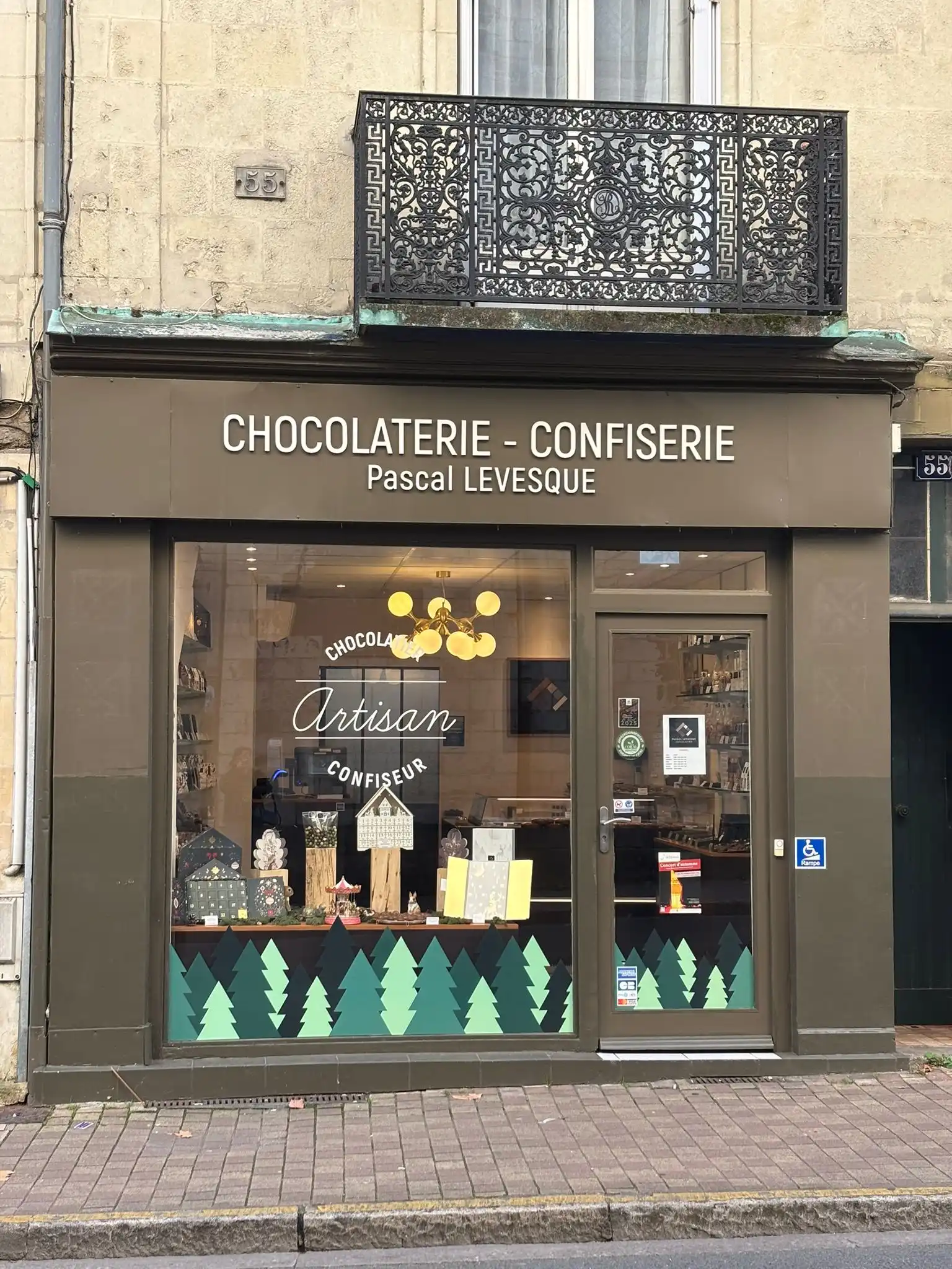 Façade de la chocolaterie Pascal Levesque à Angers