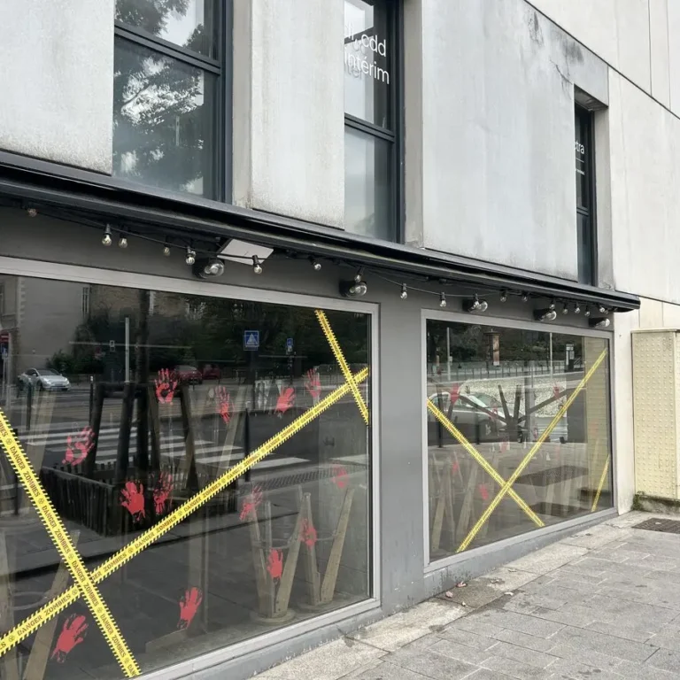 Façade du bar Les Berthom à Angers