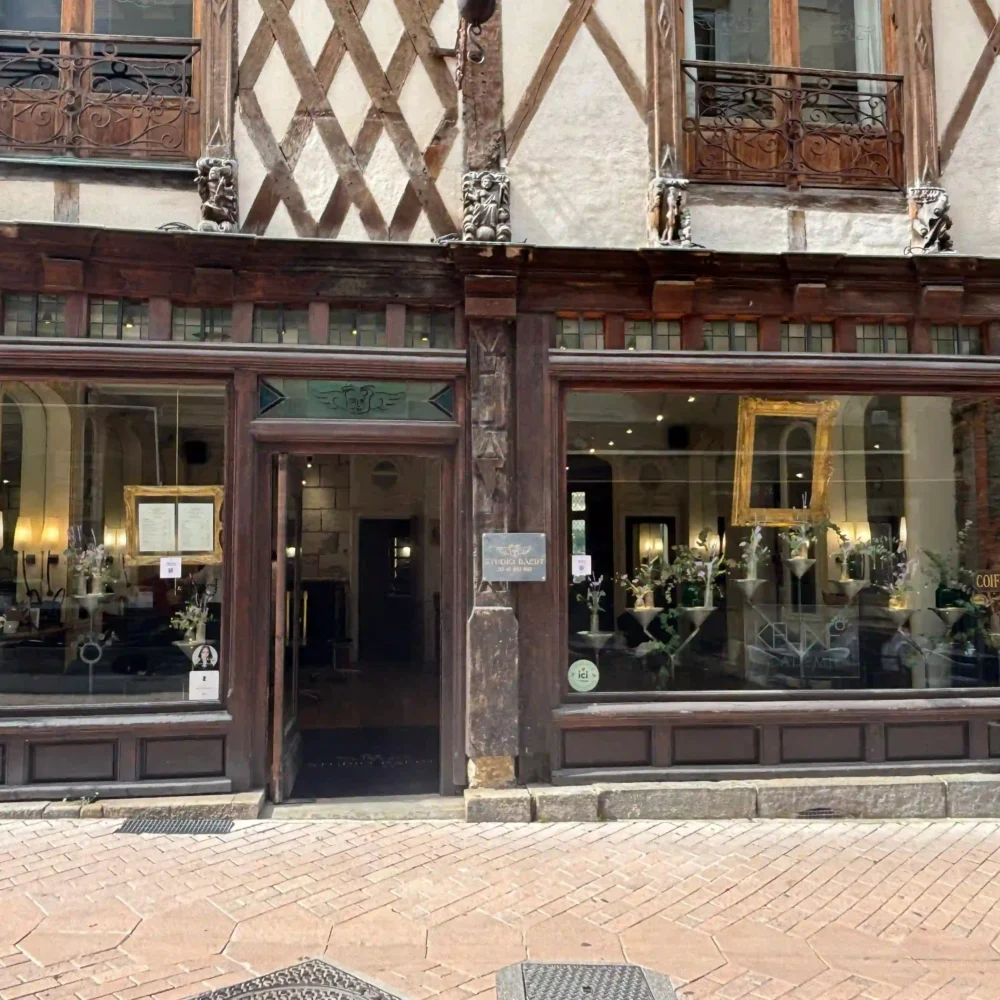 Façade du coiffeur Studio Baert à Angers