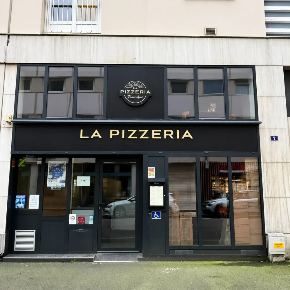 façade du restaurant pizzeria franchesini